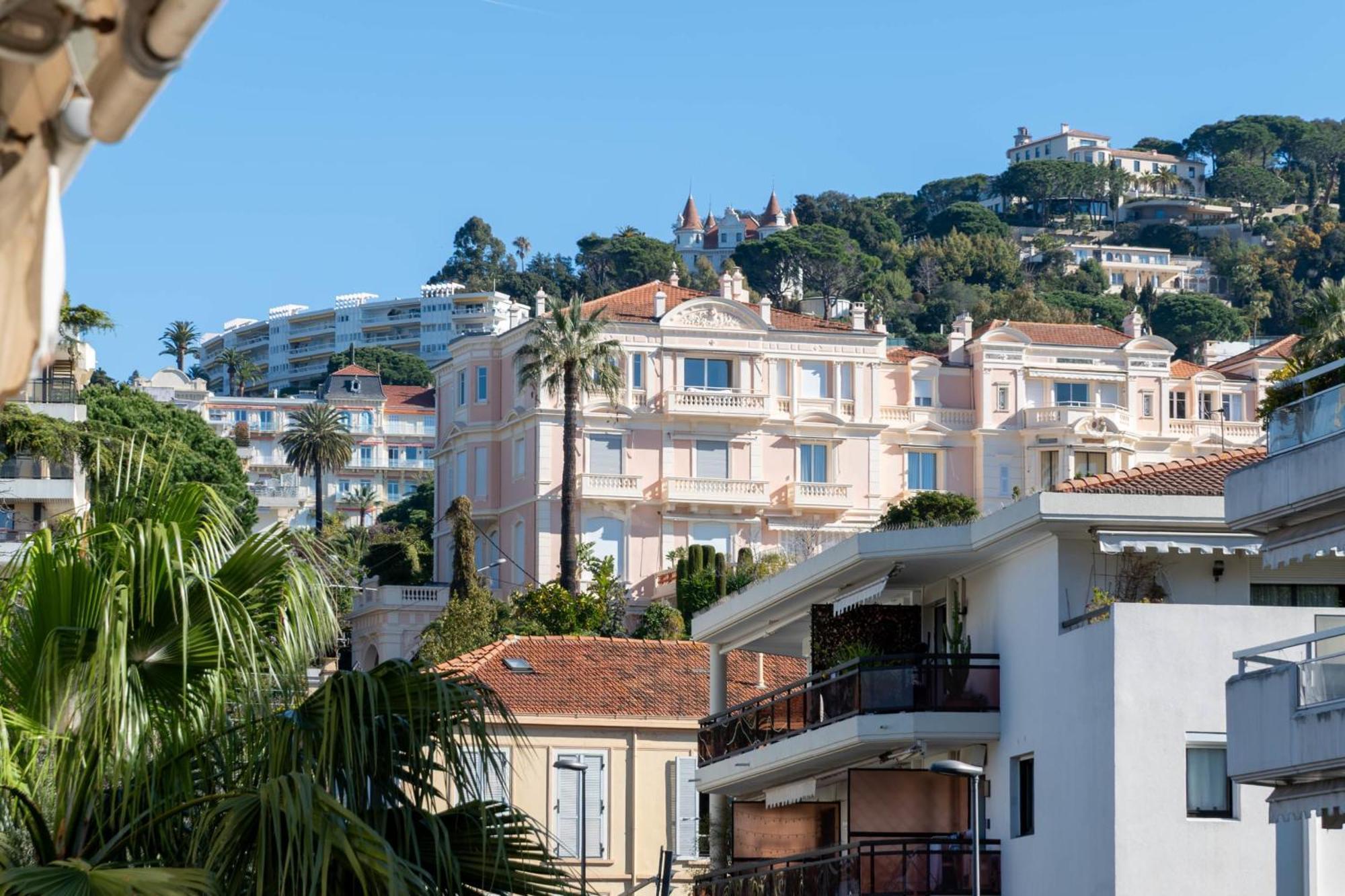 Appartement Spacious 2-br Walk To & Center Cannes